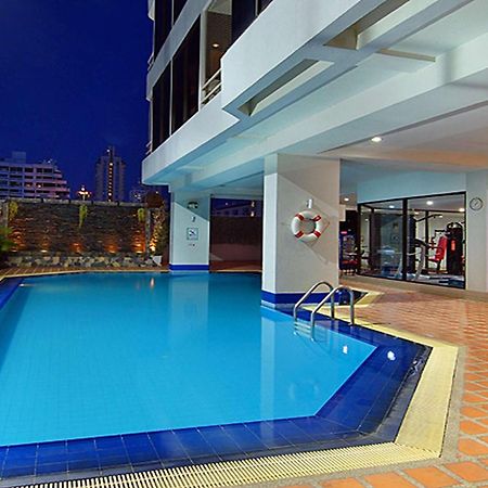 Tai Pan Hotel - Sha Plus Certified Bangkok Exterior foto